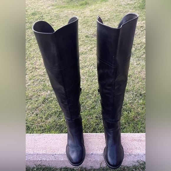 Vince Camuto Bendra Riding Boots Tall Riding Black Leather Boots Womens Size 6.5 - Picture 3 of 10